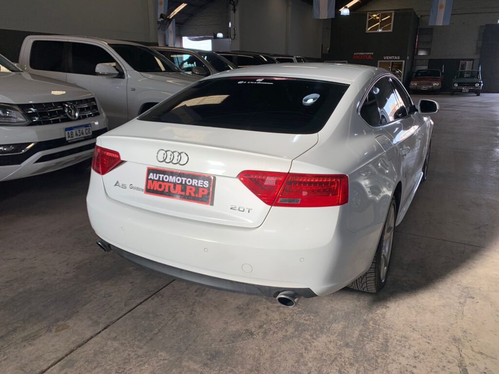 Audi A5 Sportback M/T 2.0 Nafta 2012