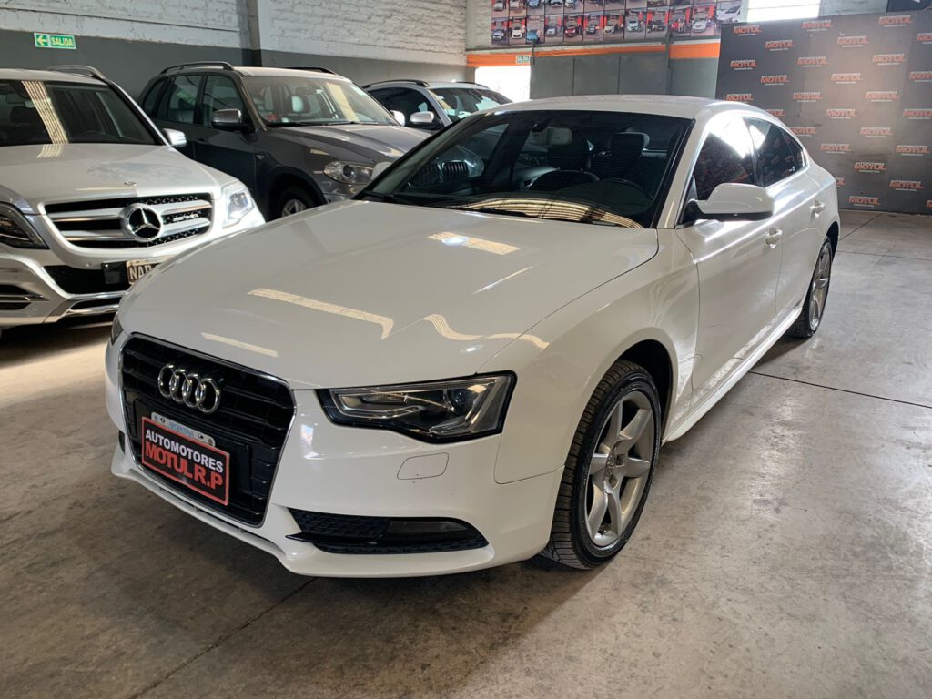 Audi A5 Sportback M/T 2.0 Nafta 2012