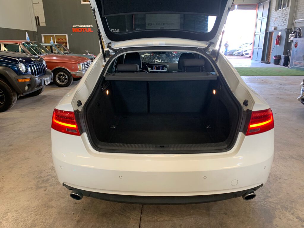 Audi A5 Sportback M/T 2.0 Nafta 2012