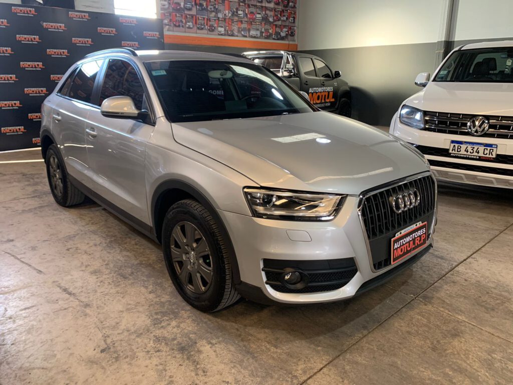 Audi Q3 TFSI Quattro M/T 2.0 Nafta 2013