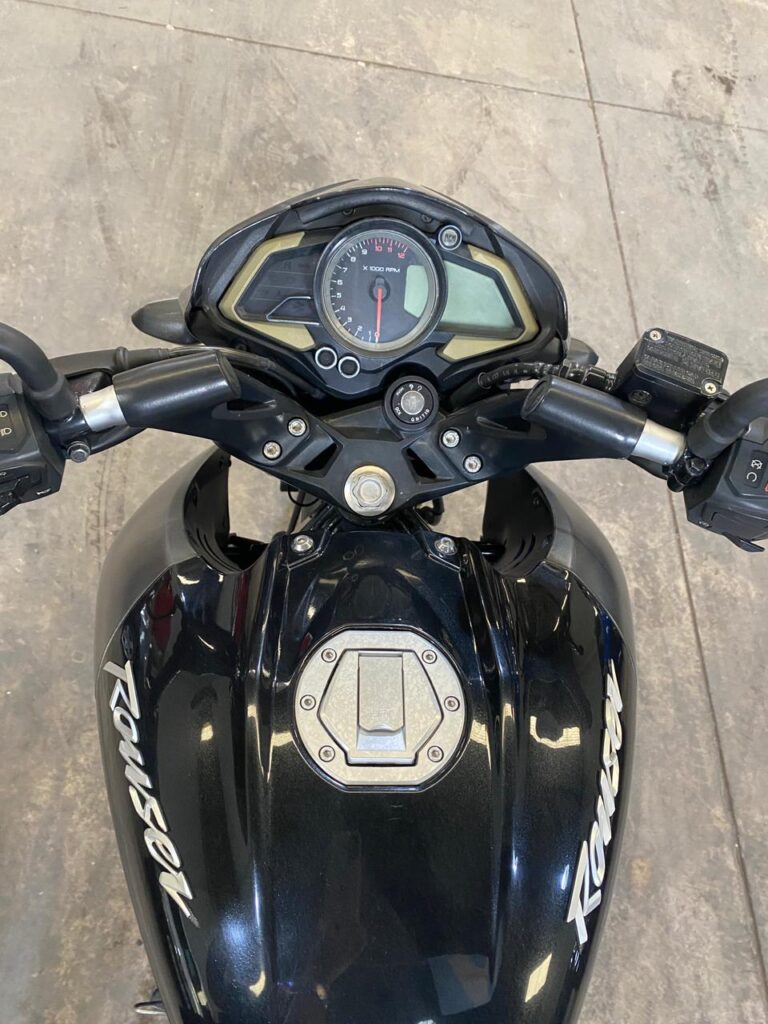 Bajaj Rouser NS 200 Nafta 2018