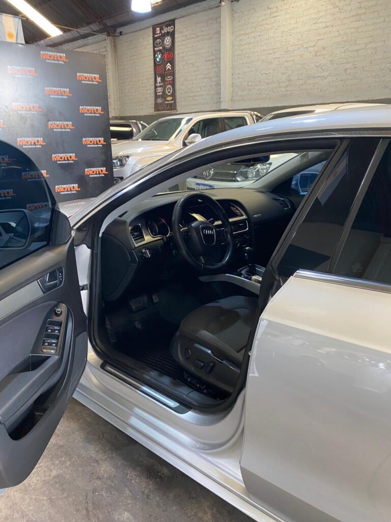 Audi A5 Sportback FSI A/T 2.0 Nafta 2012