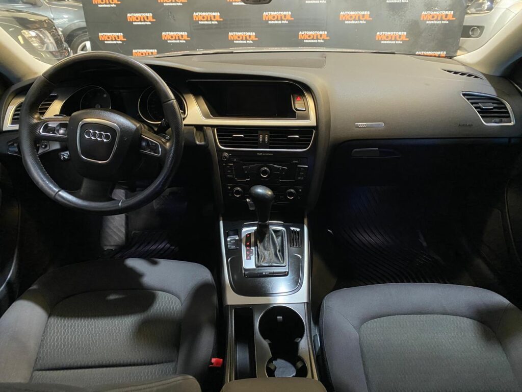 Audi A5 Sportback FSI A/T 2.0 Nafta 2012